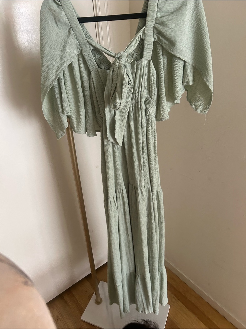 Davi & Dani Sage Green Boho Maxi Dress Flutter Sleeve Tie Back Dress M - Picture 6 of 6